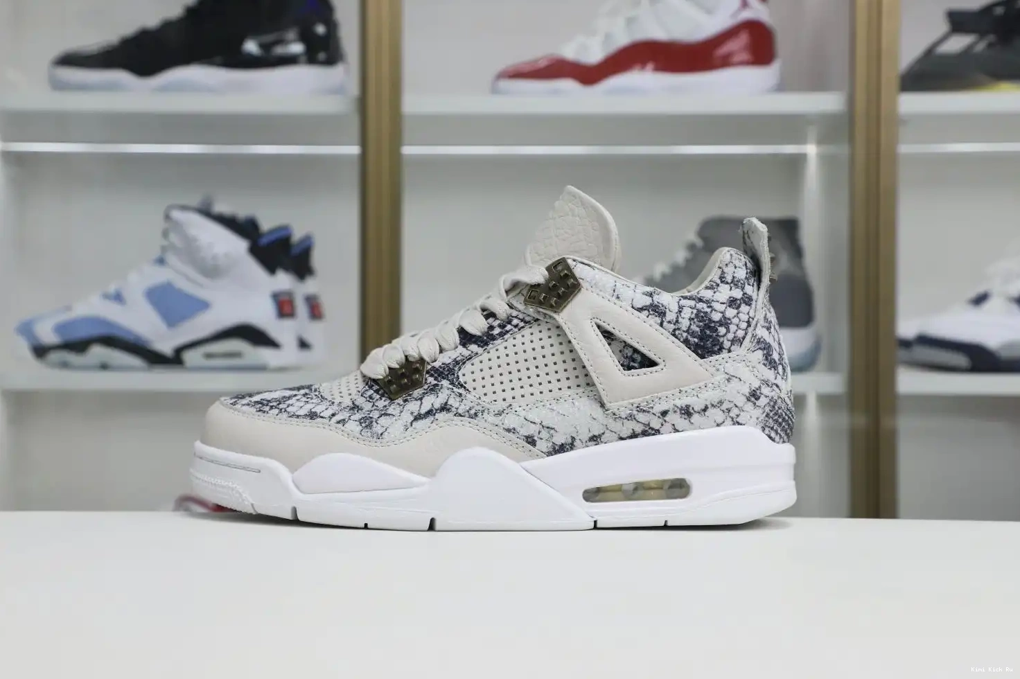 Jordan Air snakeskin Kimikick retro Jordan 4 0718